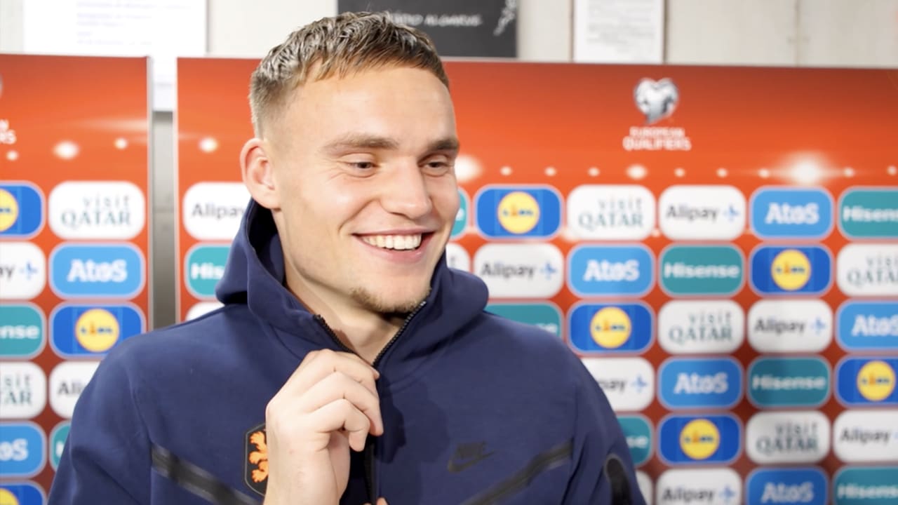 Verbruggen na duel met Gibraltar: 'Mijn shirt was nog schoon'