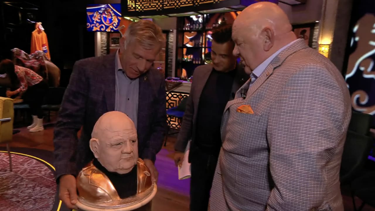 Pieter Cobelens-taart de studio uit gedragen: 'Vind je mij niet om op te vreten?'