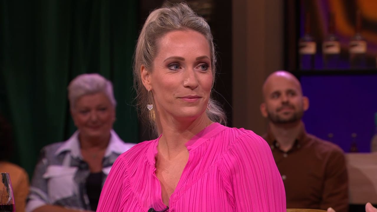 Hélène krijgt complimenten bij Vandaag Inside: 'De Oranjezomer was echt een leuk programma!'