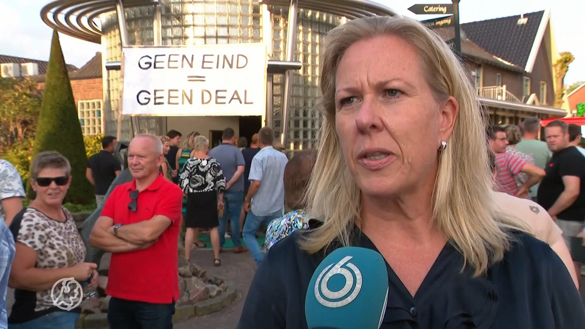 Bewoners Albergen verliezen vertrouwen na bijeenkomst over 'asielhotel': 'We zijn geen stap verder'