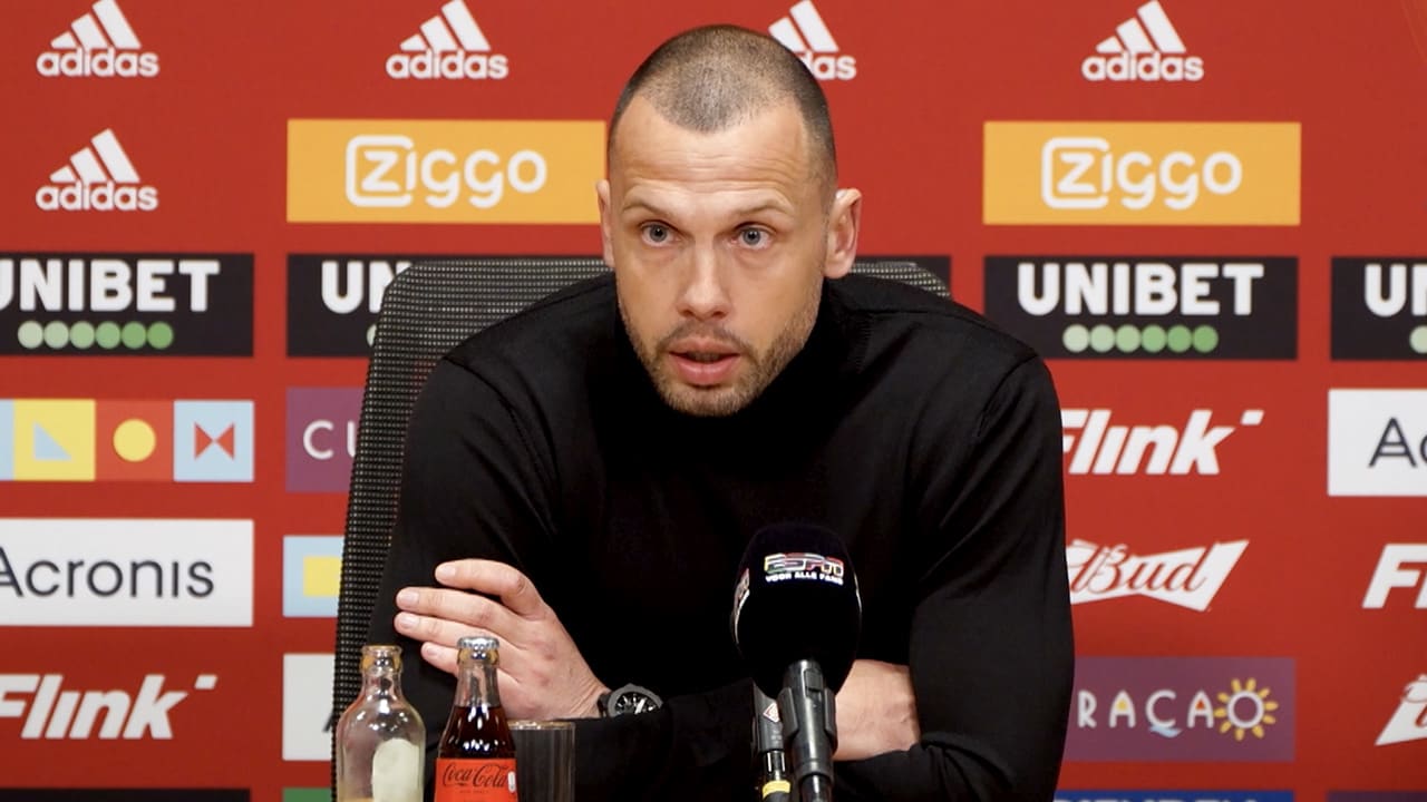 Heitinga over titelstrijd: 'Wij zijn de laatsten die opgeven'