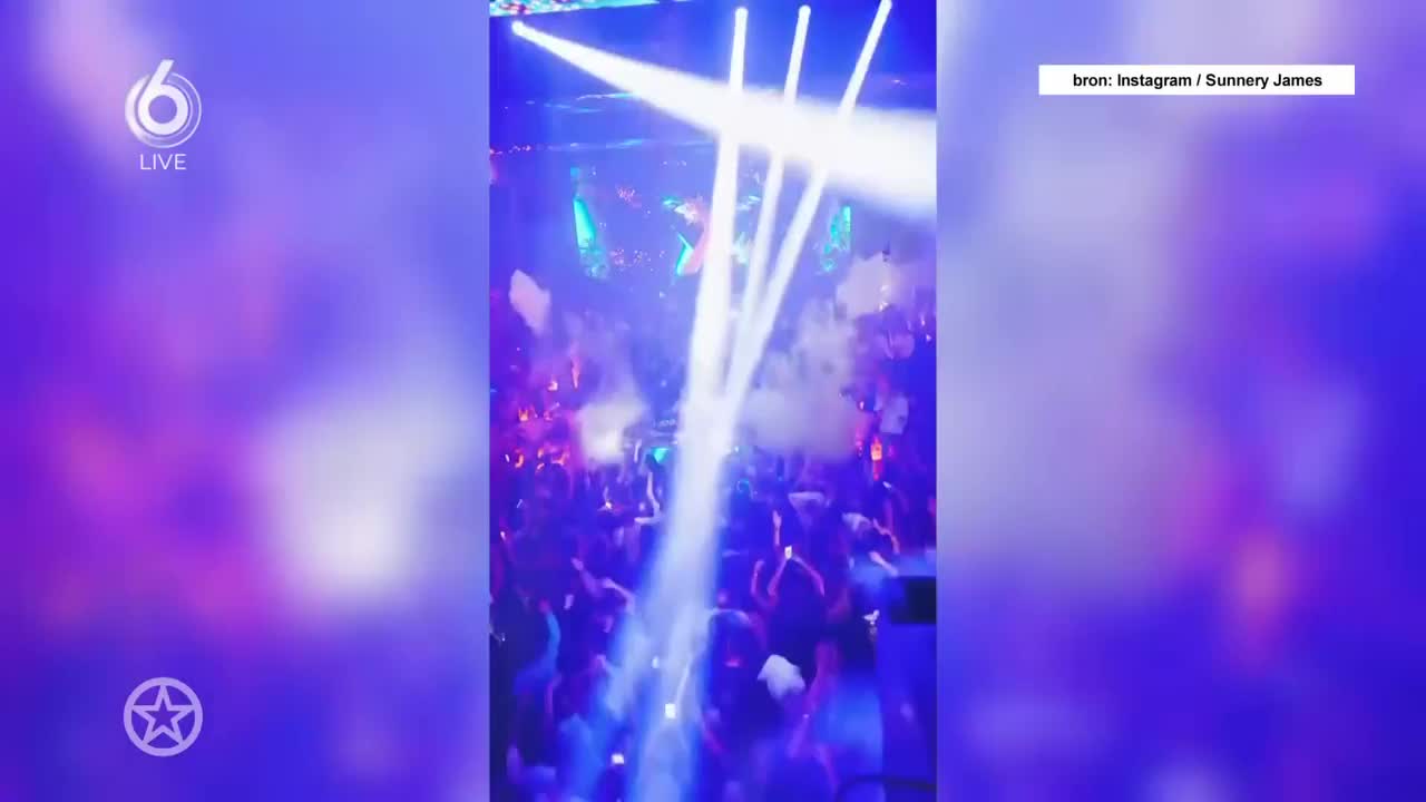 Prins Constantijn en zoon Claus-Casimir uit een club gezet