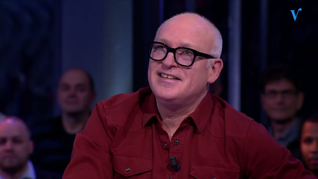 René over sprongkracht Ronaldo: 'Hij kijkt gewoon of z'n auto...