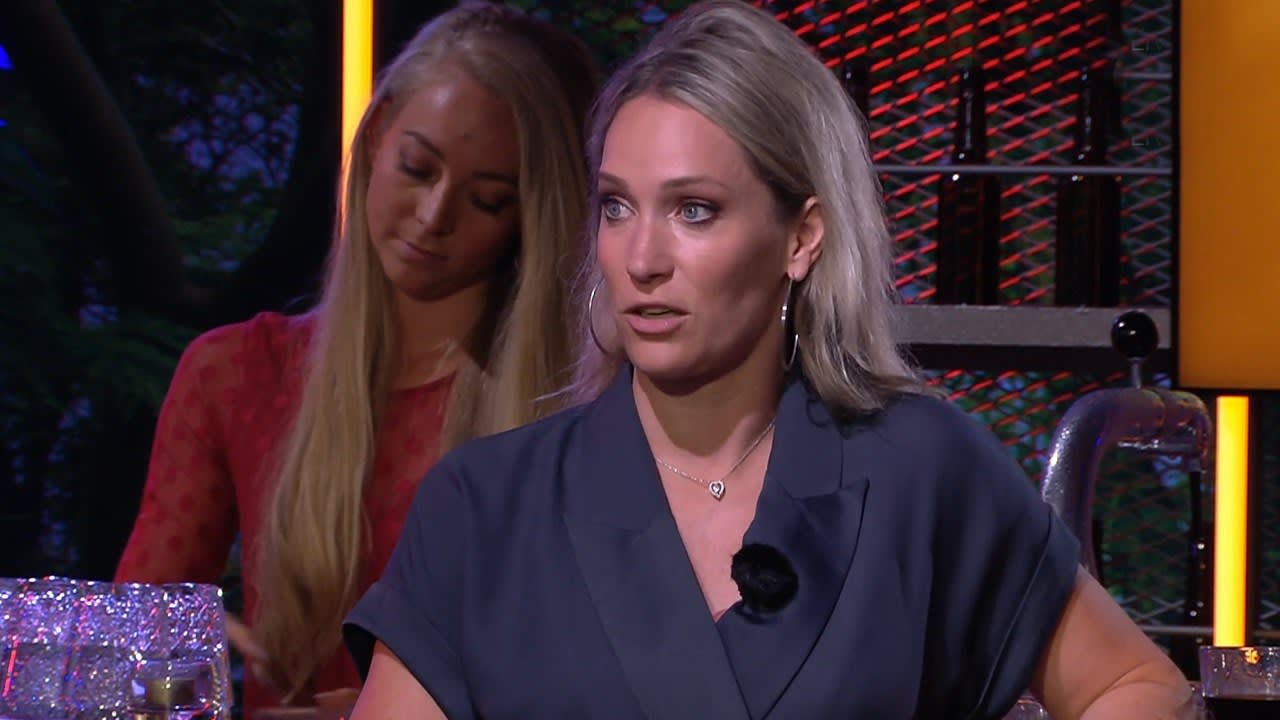 Hélène: 'Ik vind het best wel een beetje eng bij het stadion'