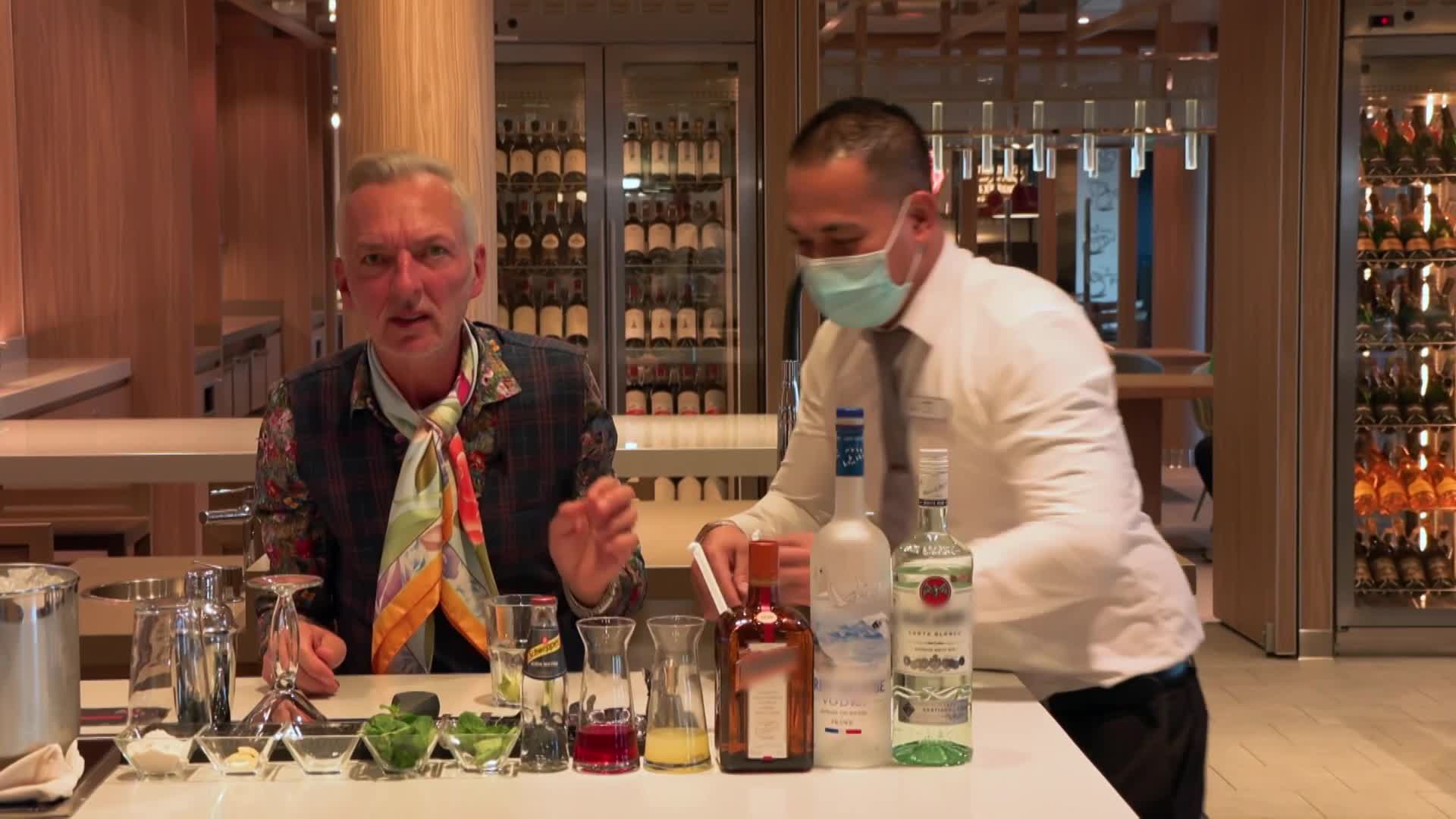 Martien leert cocktails maken
