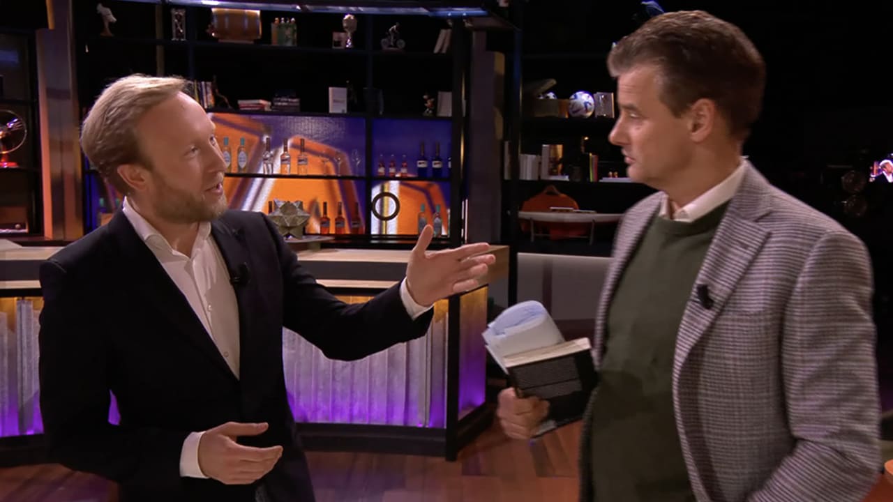 Raymond verbaast Wilfred met bijzondere onthulling In de Wandelgangen: 'Dat weet helemaal niemand!'