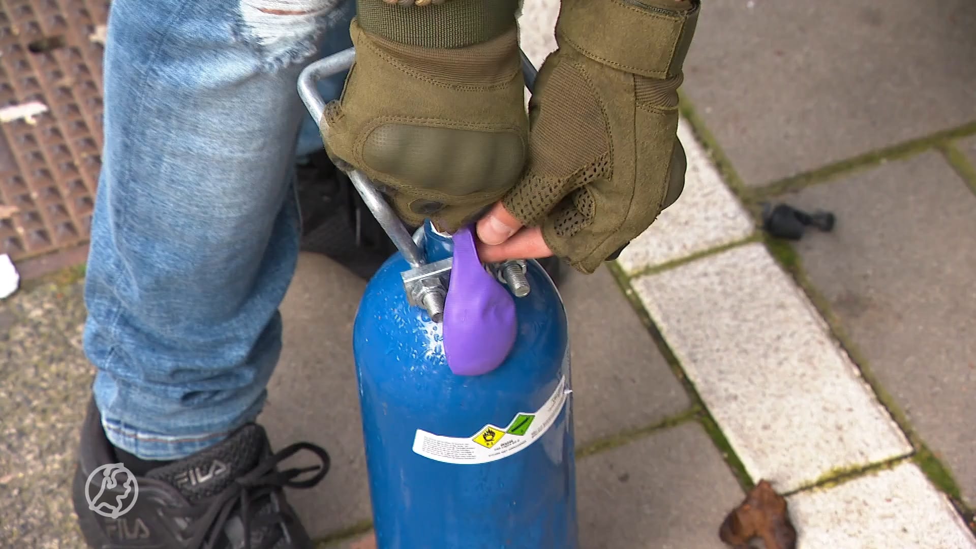 Gebruik lachgas onder jongeren is verminderd, behalve in auto