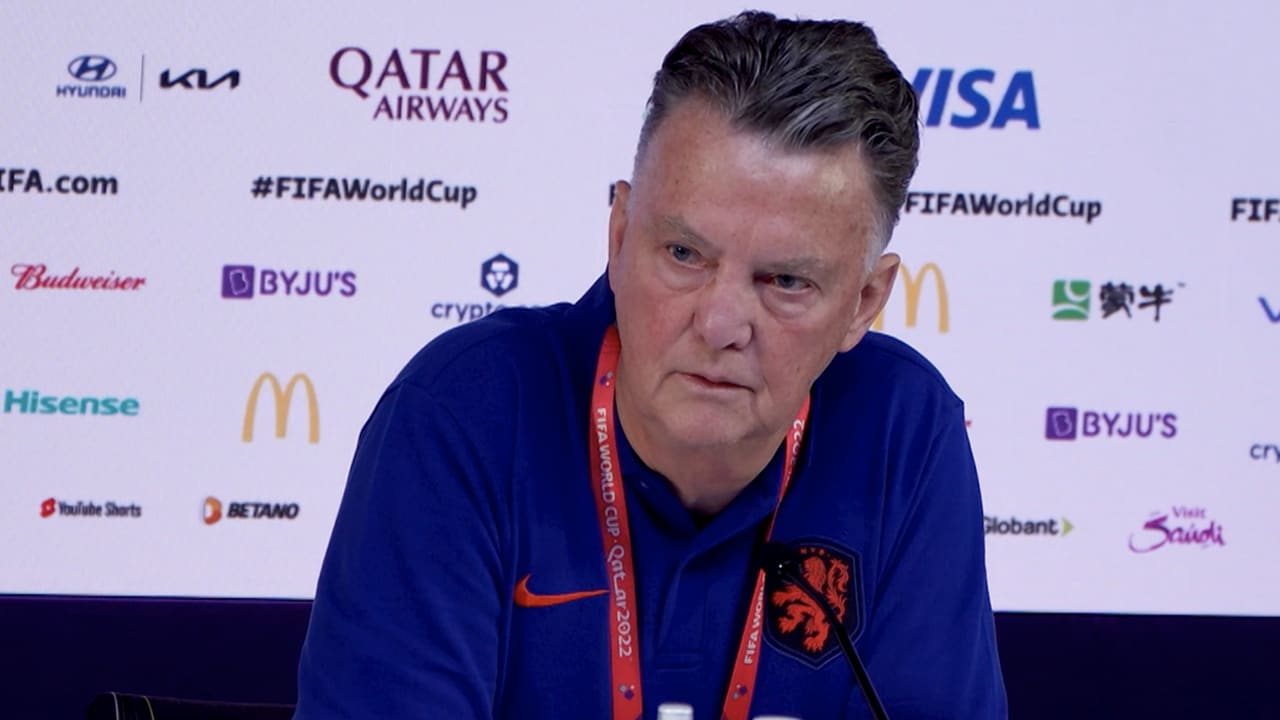 Van Gaal klaar met protestacties: 'Zijn hier om wereldkampioen te worden'