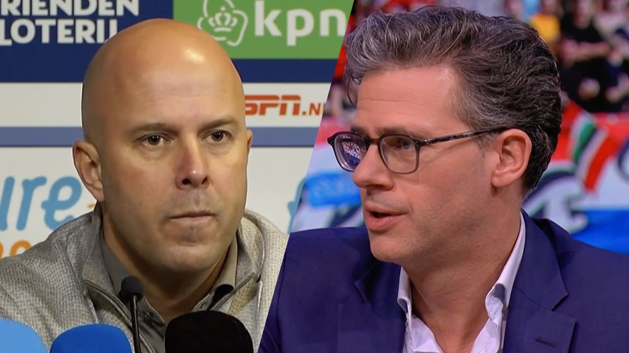 Erik Dijkstra hoort Arne Slot over niet krijgen penalty: 'Dan ben je een jankert!'