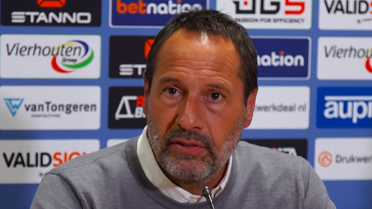 Van ’t Schip: ‘Denk dat Ajax met meer vertrouwen voetbalt dan tweeënhalve maand geleden’