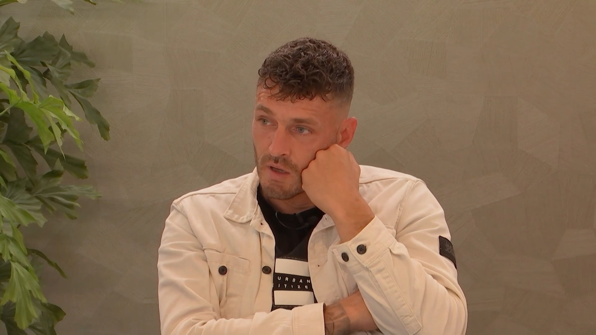 Leon maakt een foute opmerking...