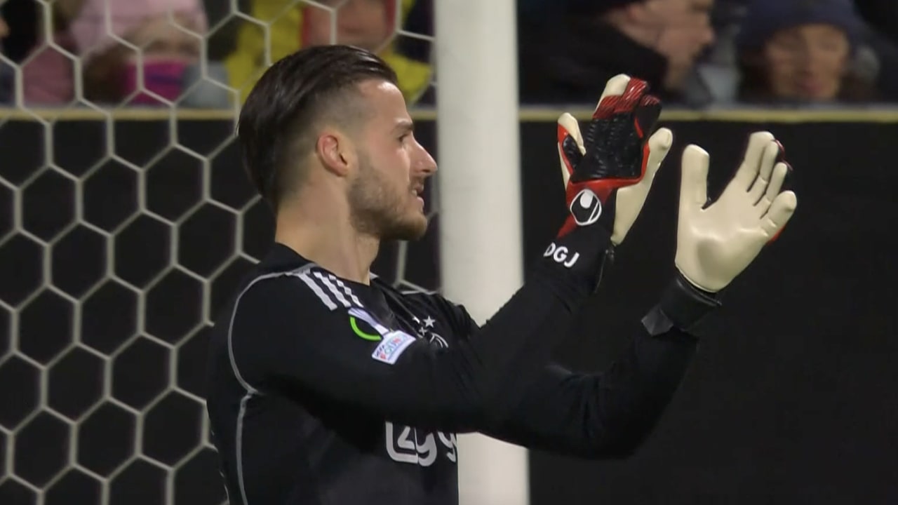 KANS: Ramaj brengt redding op kopbal van Saltnes