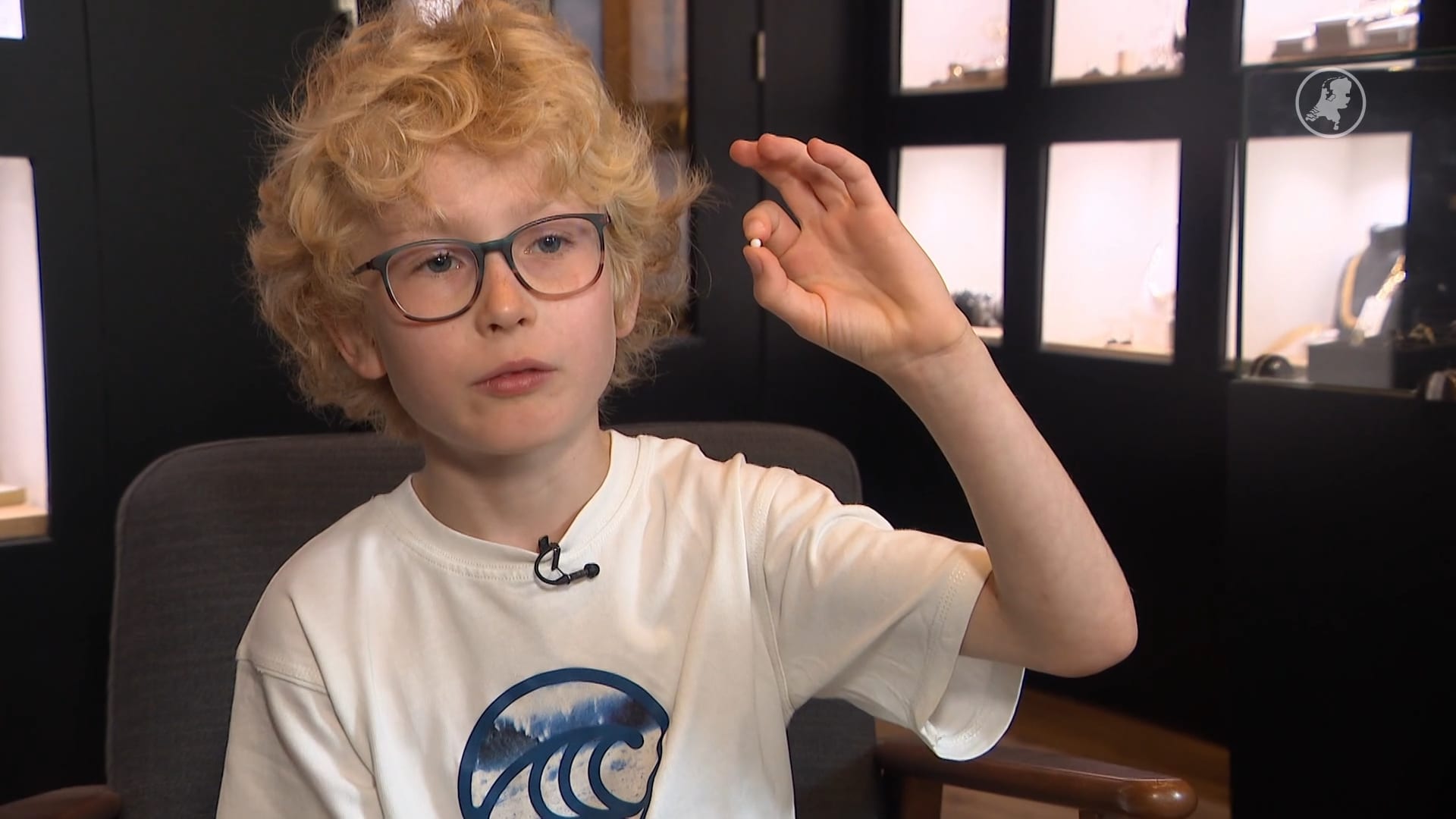 'Ik dacht: is dit echt?' Jurrian (8) vindt parel in oester