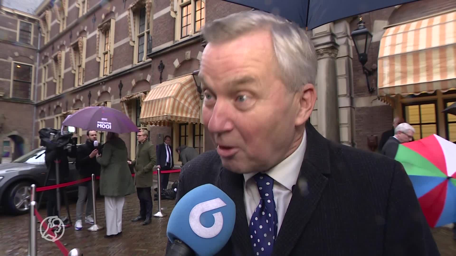 Van der Burg reageert op clash spreidingswet: 'Het is ingewikkeld'