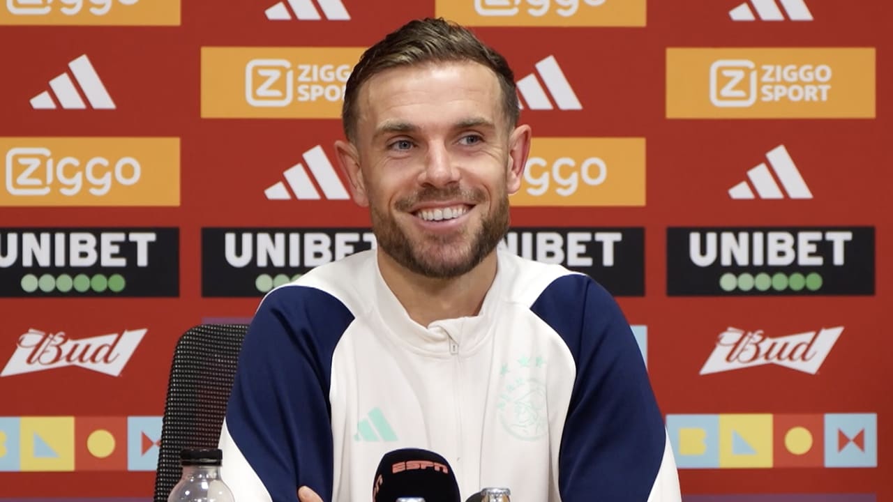 Henderson onder de indruk van Johan Cruijff ArenA: 'Ongelooflijk, geweldig'