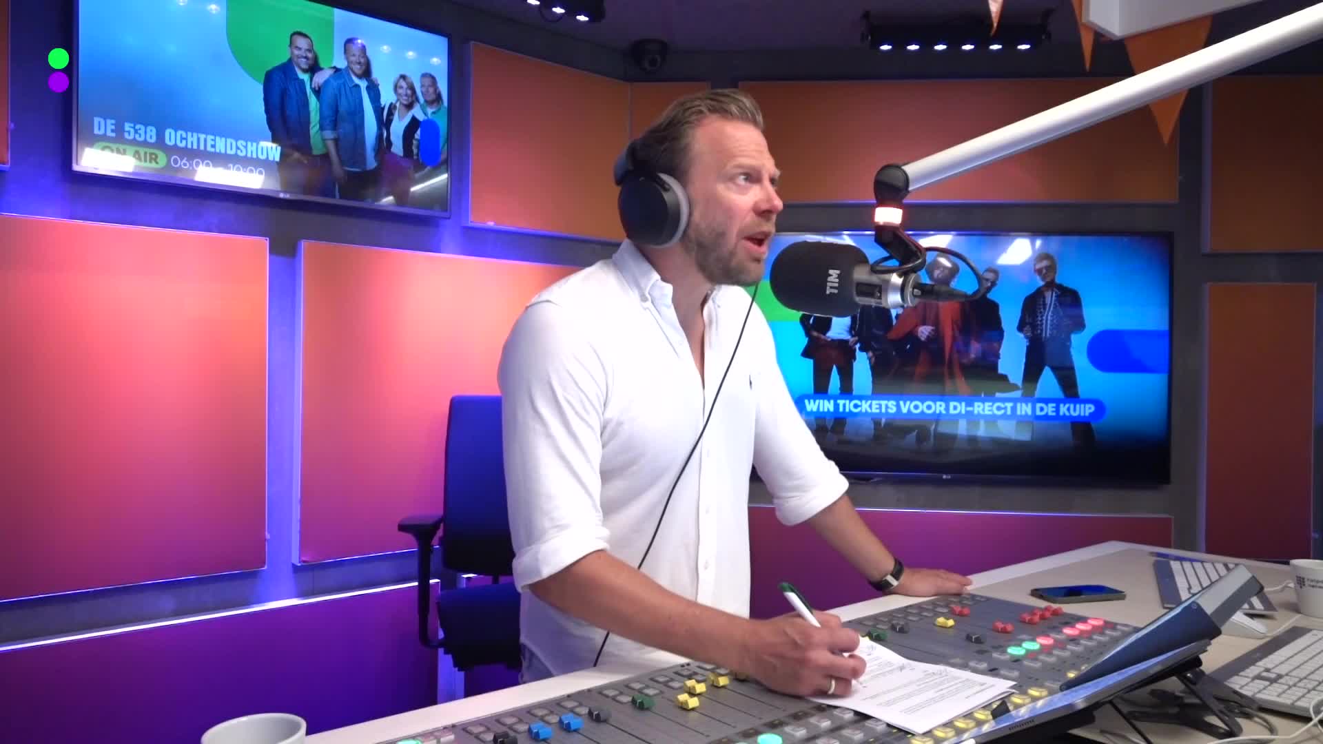André Ooijer: 'We gingen wel eens via de regenpijp naar beneden'