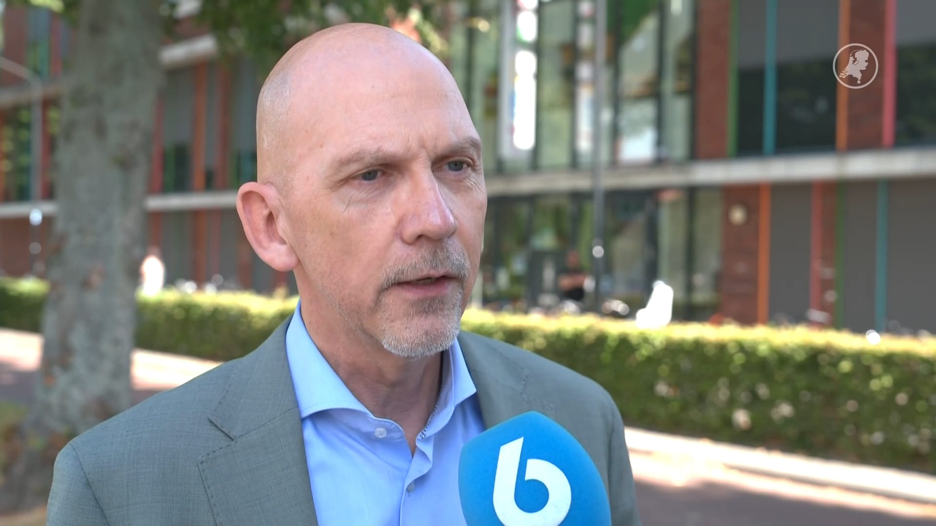Schoolbestuurder Alblasserdam: 'Vreselijke gebeurtenis, emoties hoog bij kinderen'