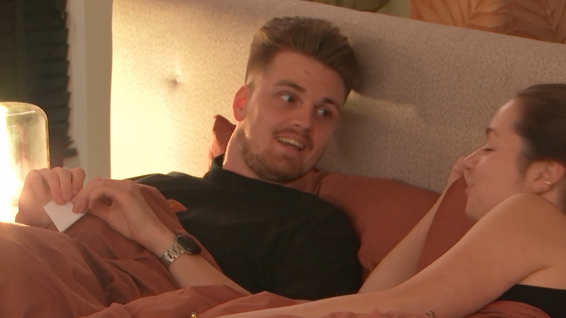 Dit komt bij Lonneke het bed niet in!