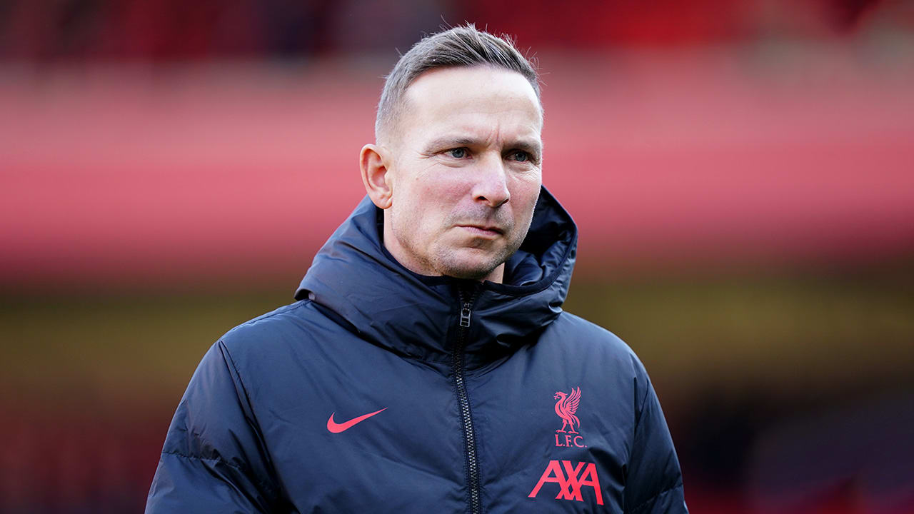 Pepijn Lijnders bij Ajax? ‘Lachwekkend joh, die kun je geen hoofdtrainer maken’