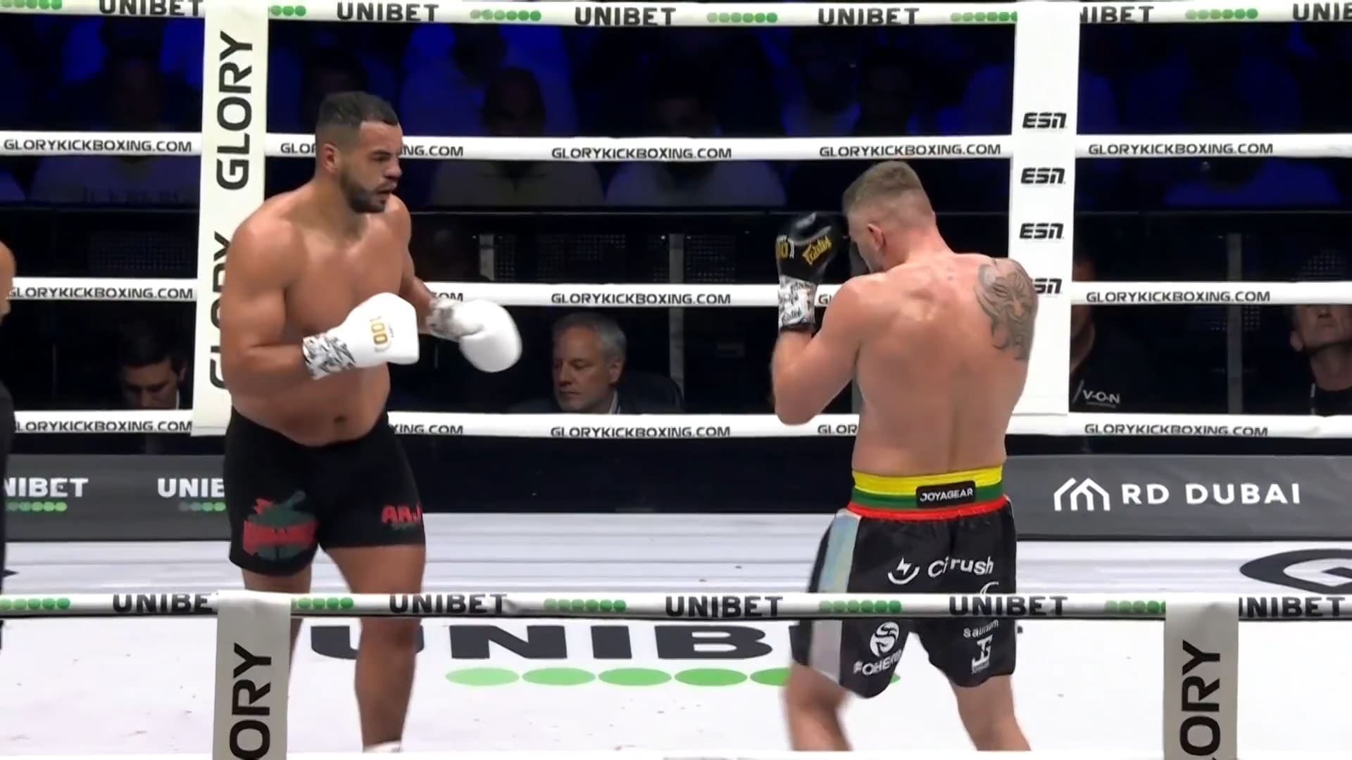 HIGHLIGHTS Tarik Khbabez vs. Sergej Maslobojev – GLORY 100