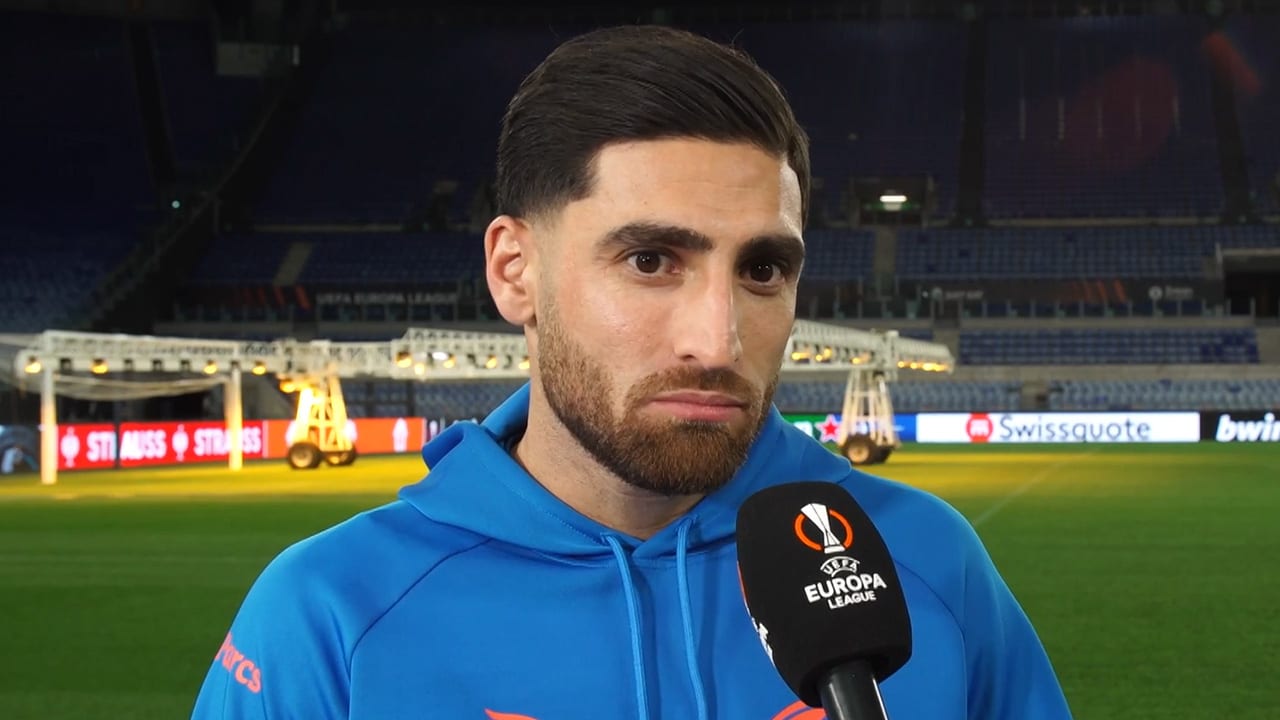 Jahanbakhsh reageert op kritiek op aanvalslinie: ‘We kunnen meer kansen afmaken’