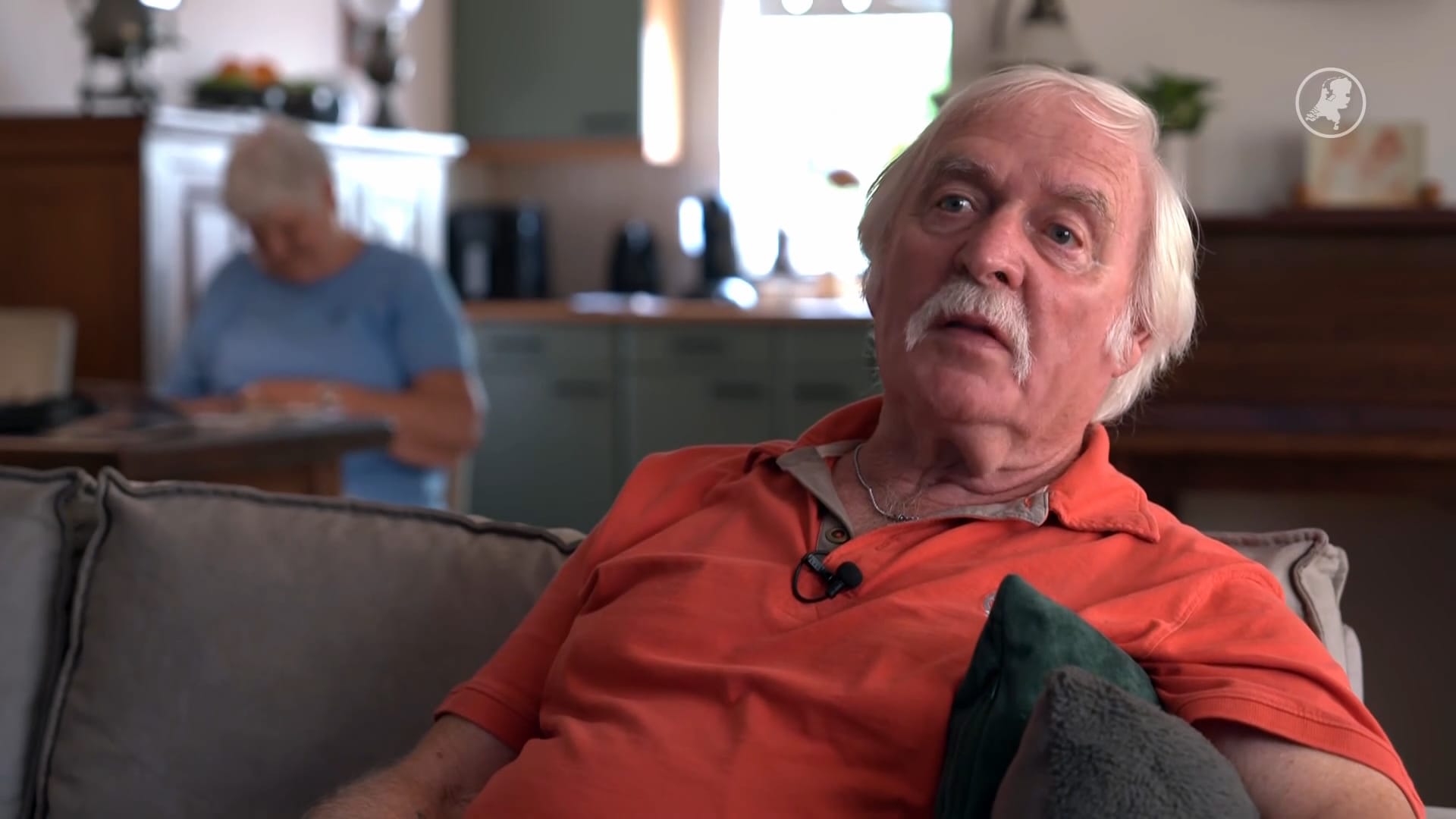 Opa Thymen Arensman kijkt apetrots de Tour