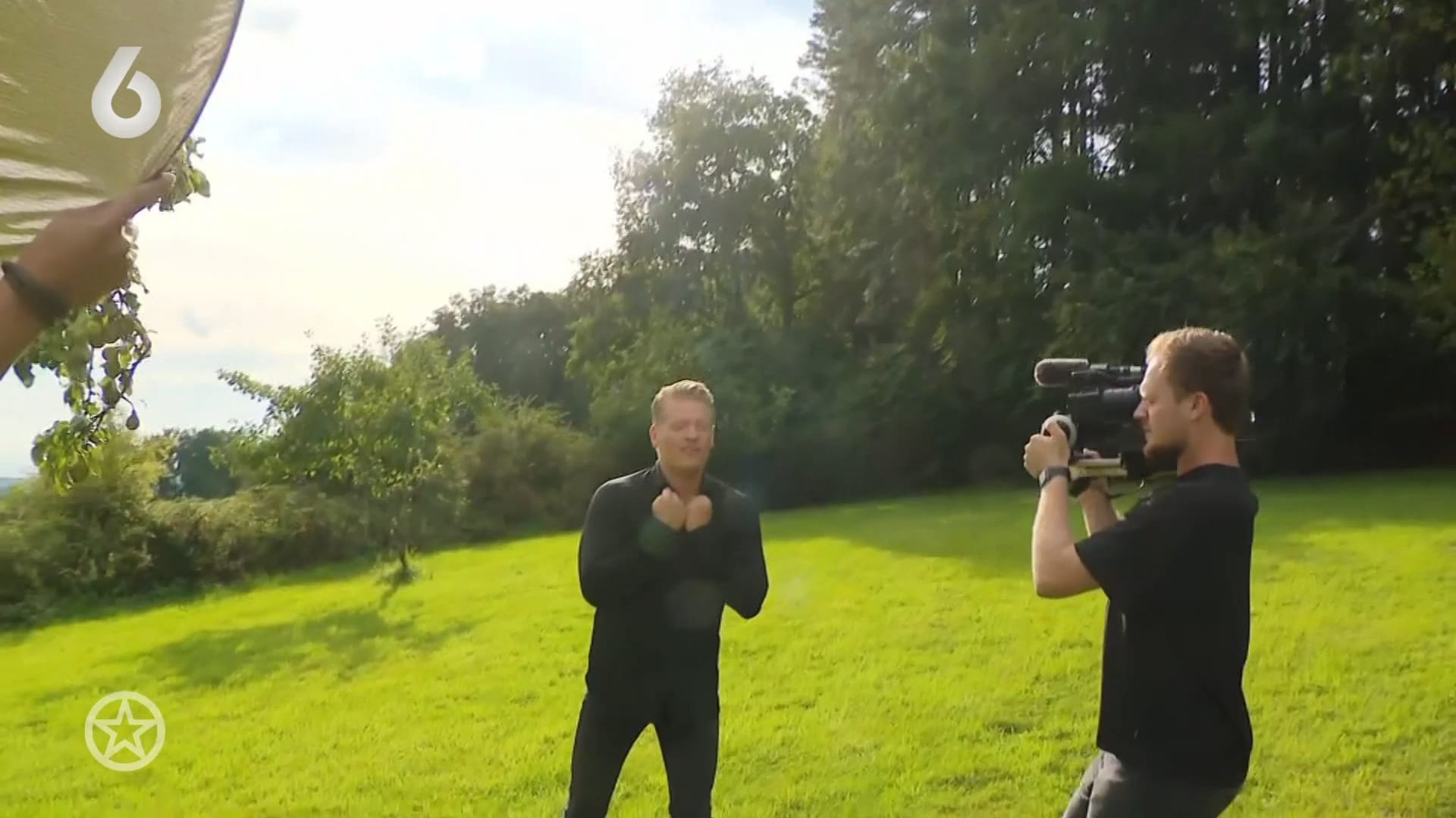 Thomas Berge heeft in België de clip voor Alles Komt Goed opgenomen