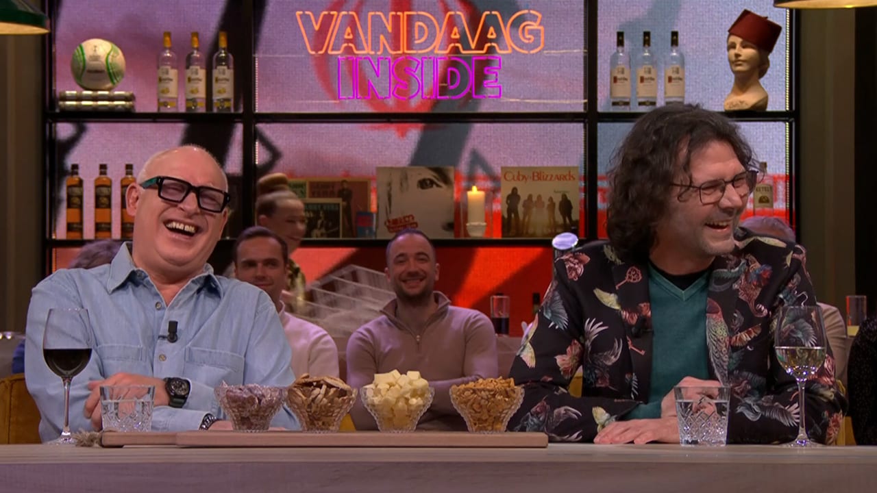 Tot hoelaat duurt de theatershow van Raymond? 'Tot 3 uur 's nachts!'