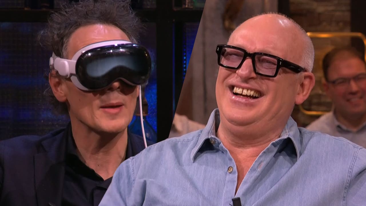 René niet onder indruk van hightech bril van Ben: 'Geef dat ding lekker aan Edgar Davids!'