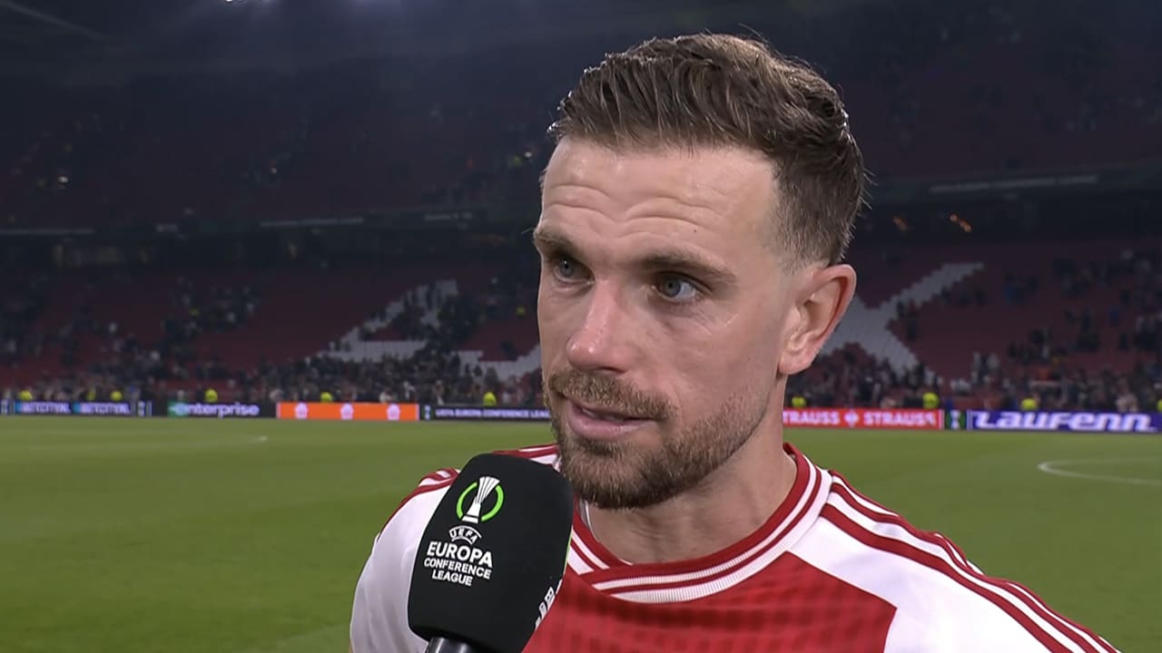 Henderson na gelijkspel tegen Aston Villa: 'Weer een clean sheet, dat is positief!'