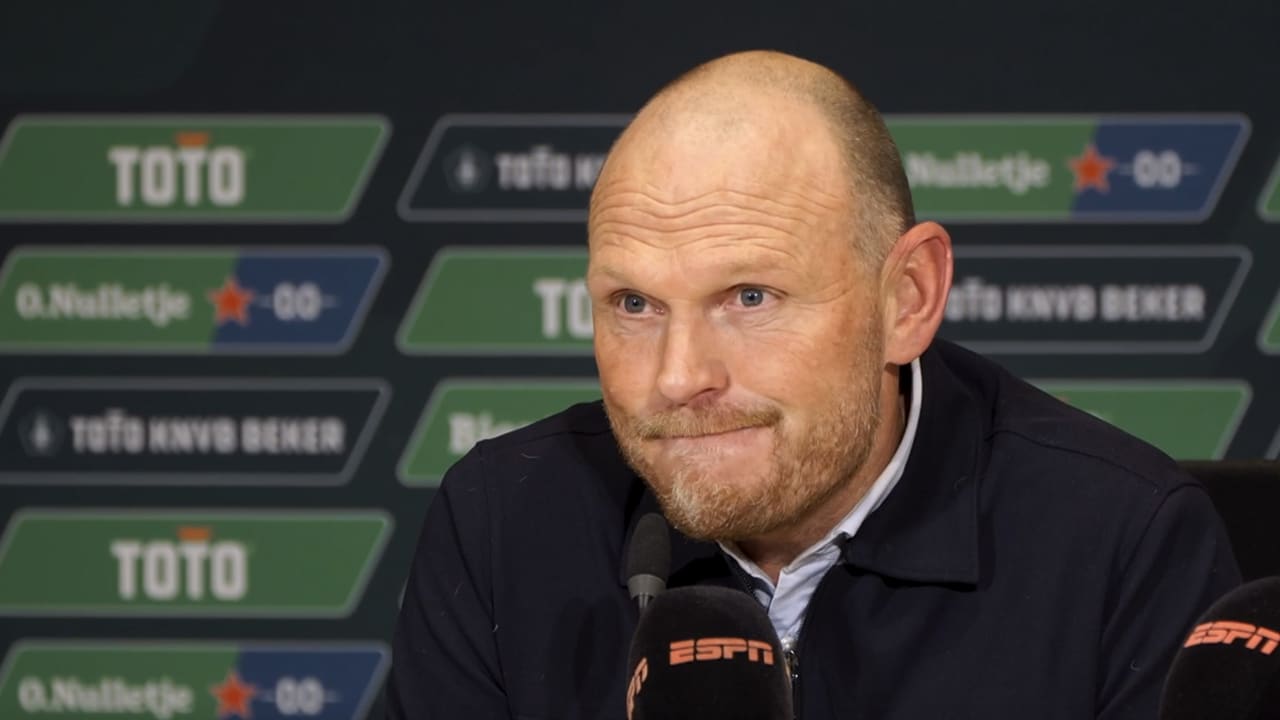 Oosting: 'PSV is gewoon te sterk'