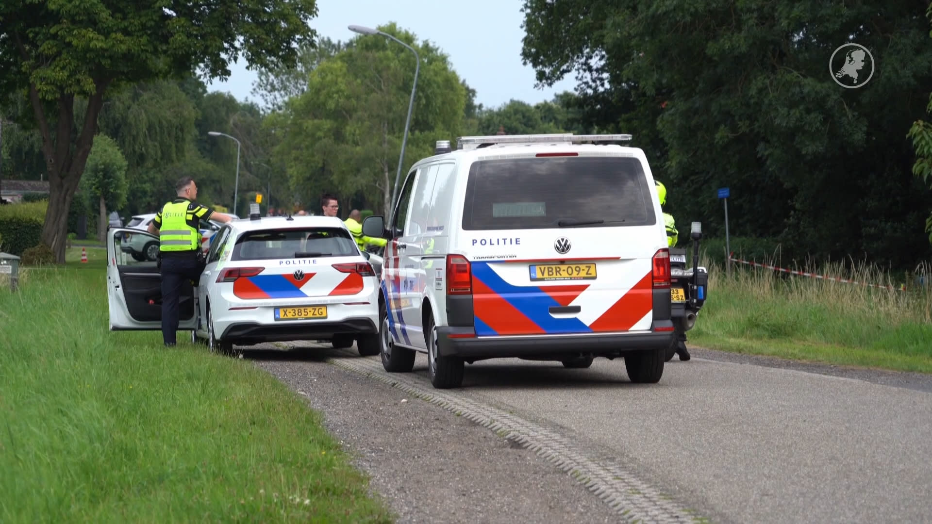 Fietser ernstig gewond na aanrijding in Meeden, automobilist op de vlucht