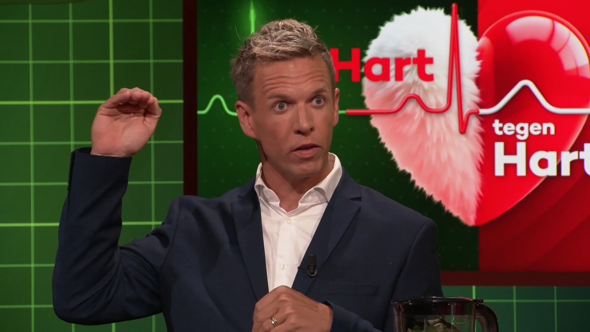 James Cooke verbaasd over Britt Dekkers paardrijtalent: 'Wauw!'