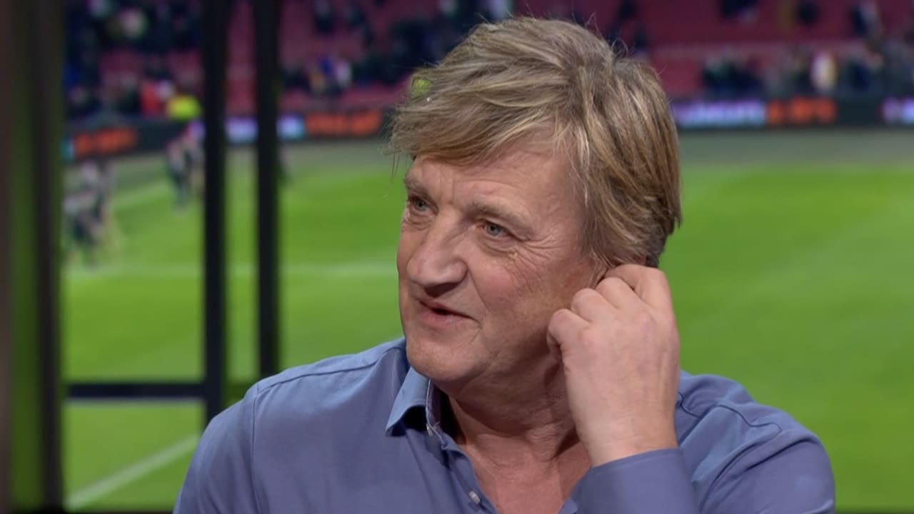 Wim kritisch op Akpom: 'Zelfs Cristiano Ronaldo zou deze bal afschuiven'