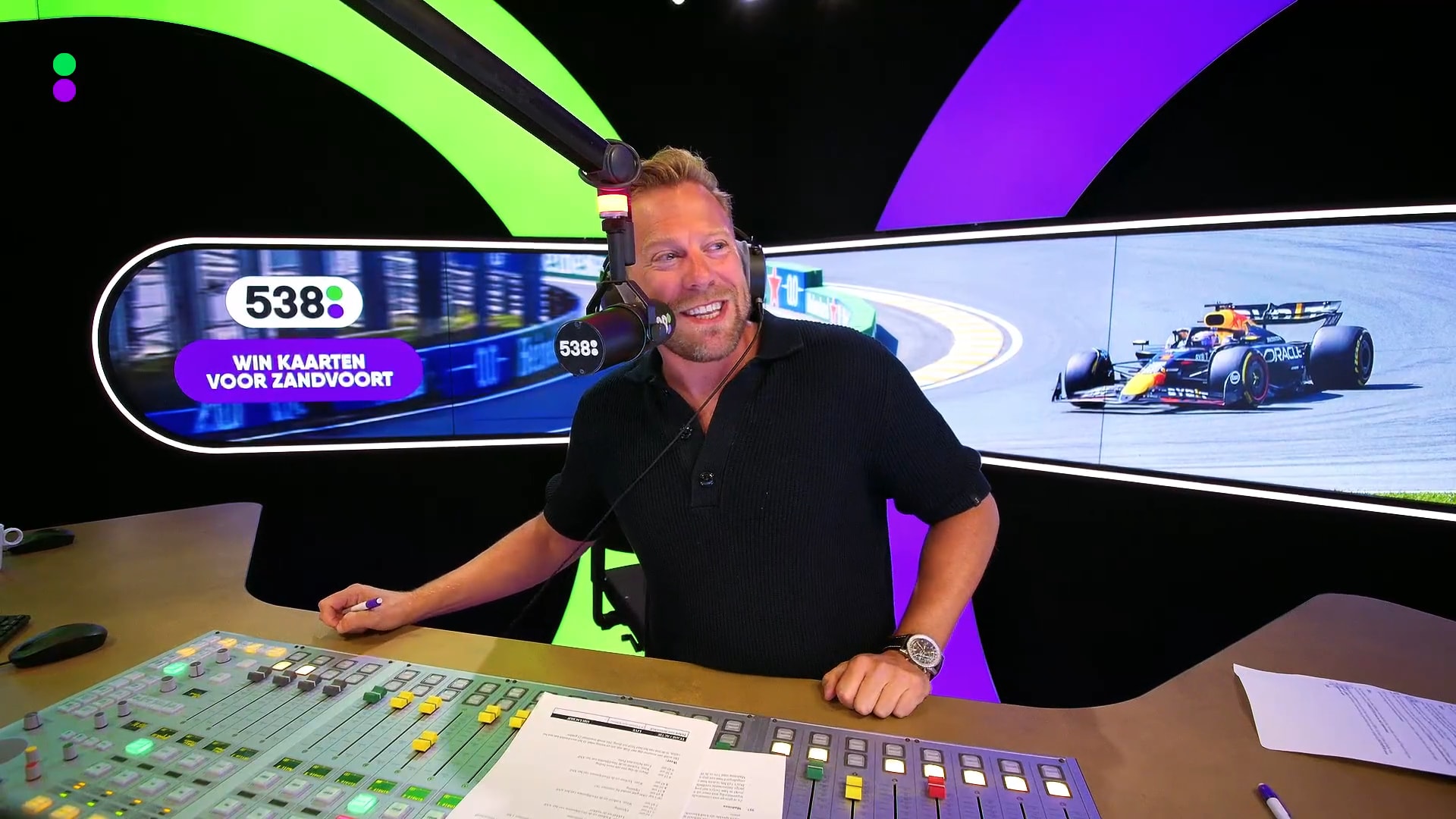 De vakantieblunder van 538-dj Tim: (huur)autosleutels doorgespoeld