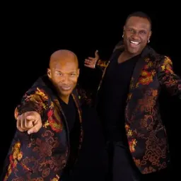 New Timeless - Where is the love - Live