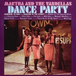 Martha Reeves & The Vandellas - Dancing In The Street