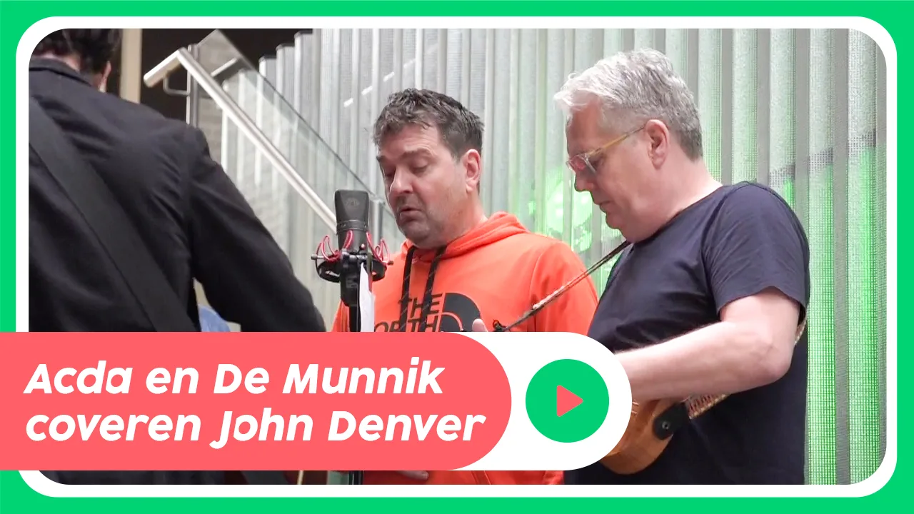 Acda en De Munnik - John Denvers Leaving On A Jetplane (cover) live @ Ekdom in de Morgen