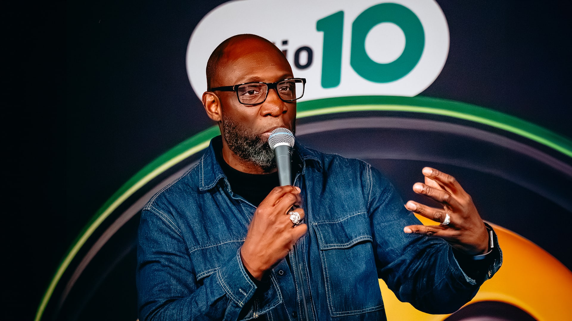 Murth Mossel zoekt naar de krenten in de pap