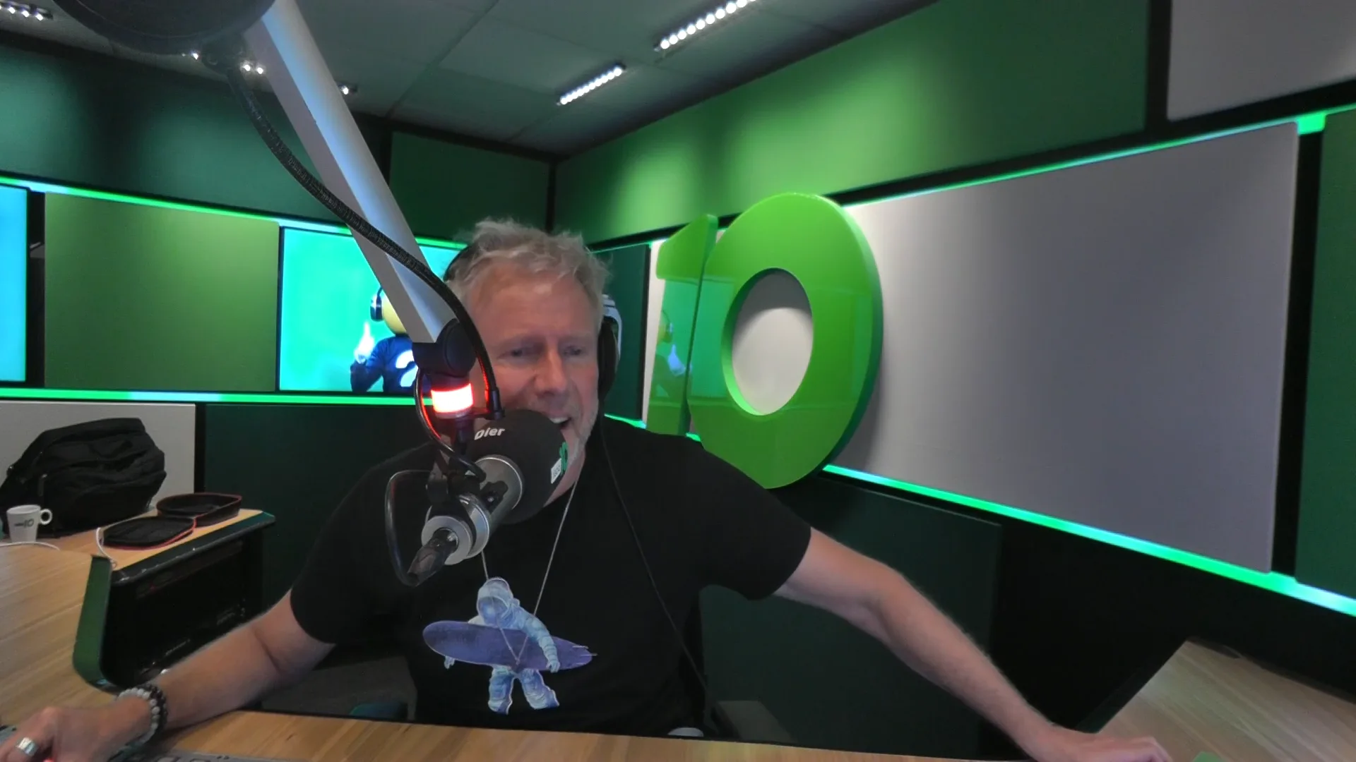 Rob wint €9.000 euro: hij raadt De Lach van 10!