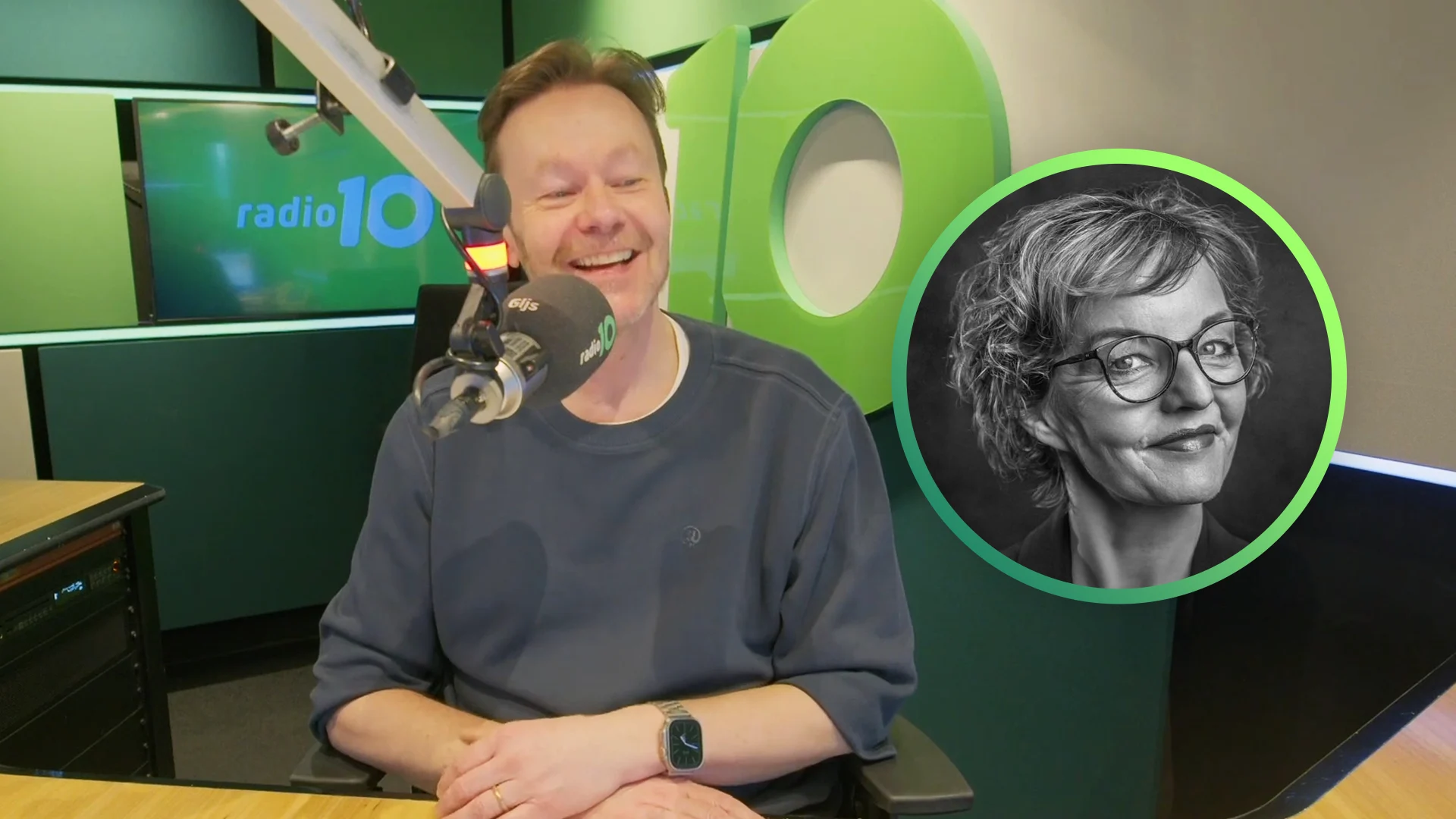 Gijs Staverman grappig? Sanne Wallis de Vries schiet te hulp voor Staverman Stand-Up