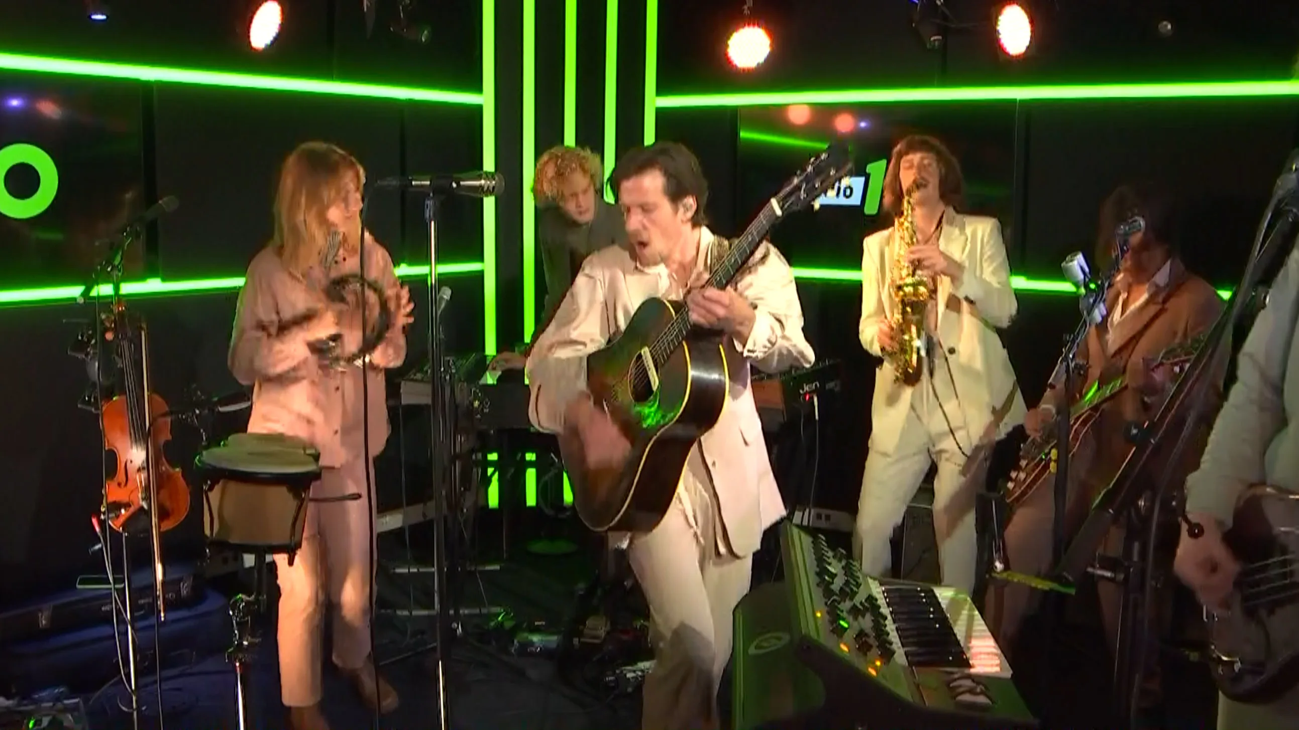 Son Mieux? Zo mooi! Bekijk het optreden bij Ekdom in de Morgen terug