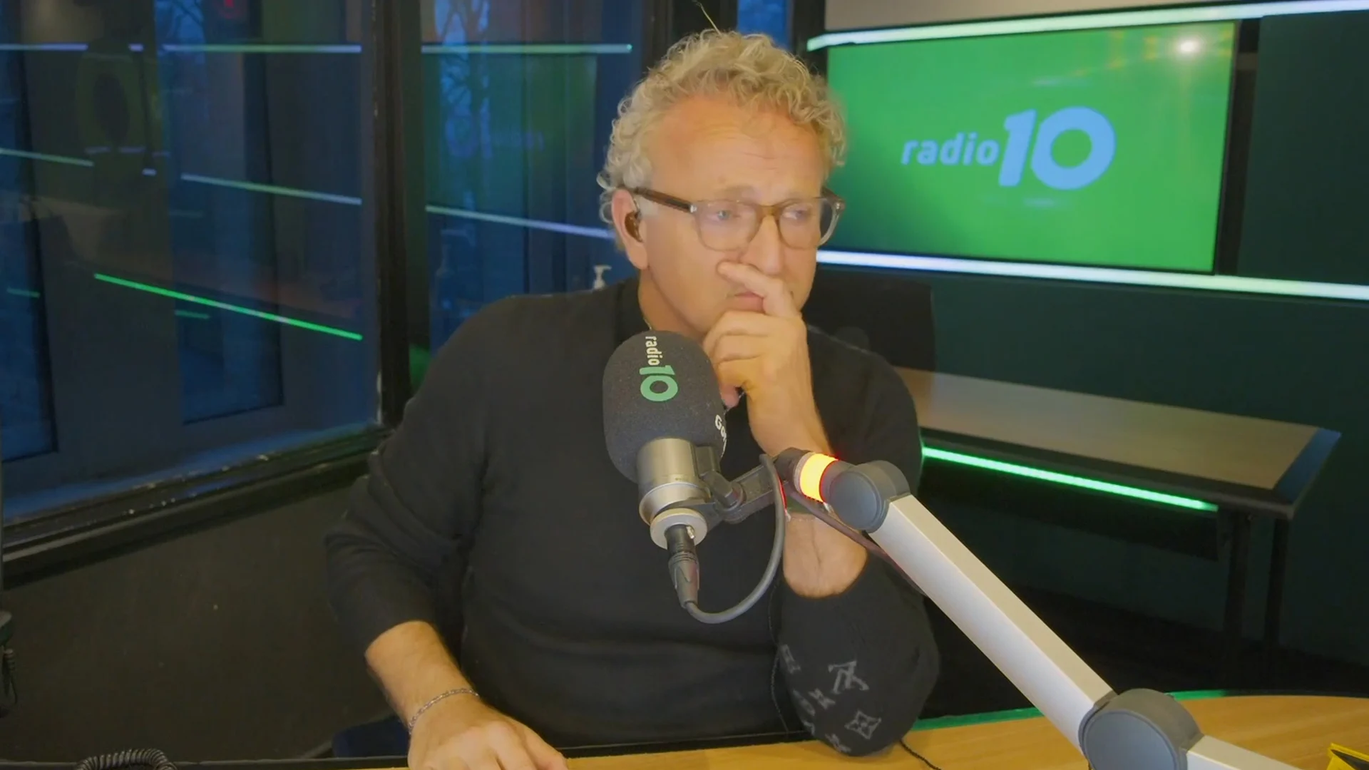 Gordon geëmotioneerd door documentaire Ferry Doedens