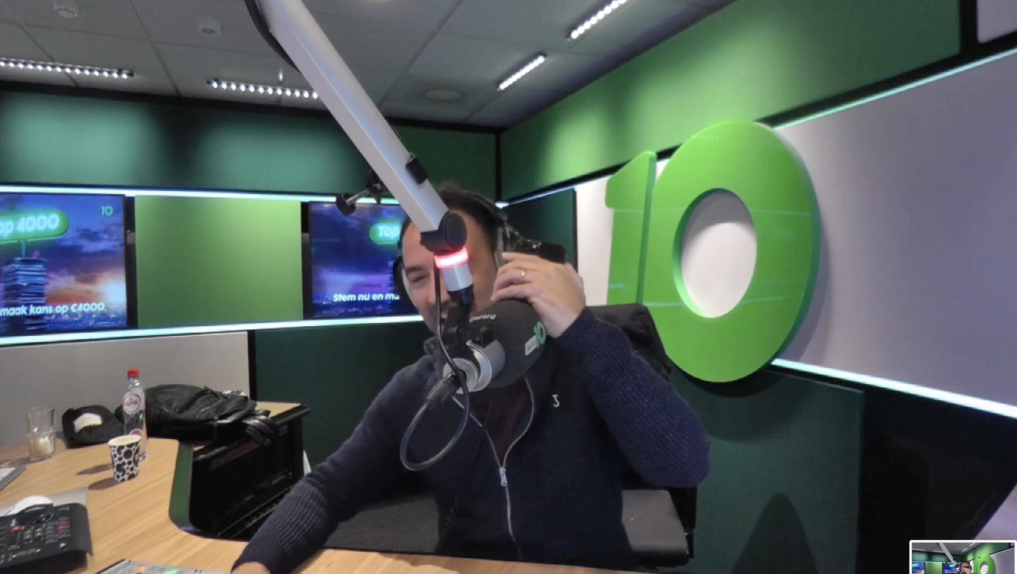 Illusionist Victor Mids opent de Top 4000 Stemweken met bizarre mindfuck!