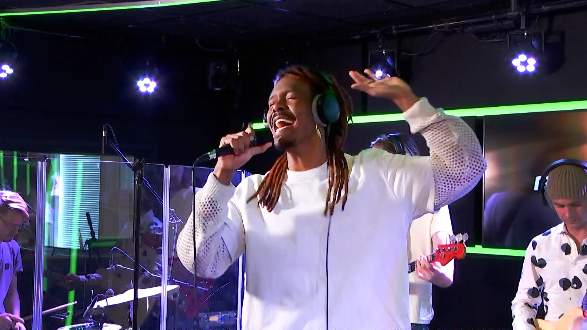 Tranen, zo goed! Jeangu Macrooy live