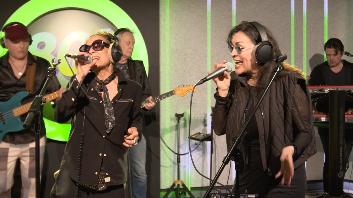 Loïs Lane zorgt met hun hits voor een heerlijke 80's sfeer in de studio