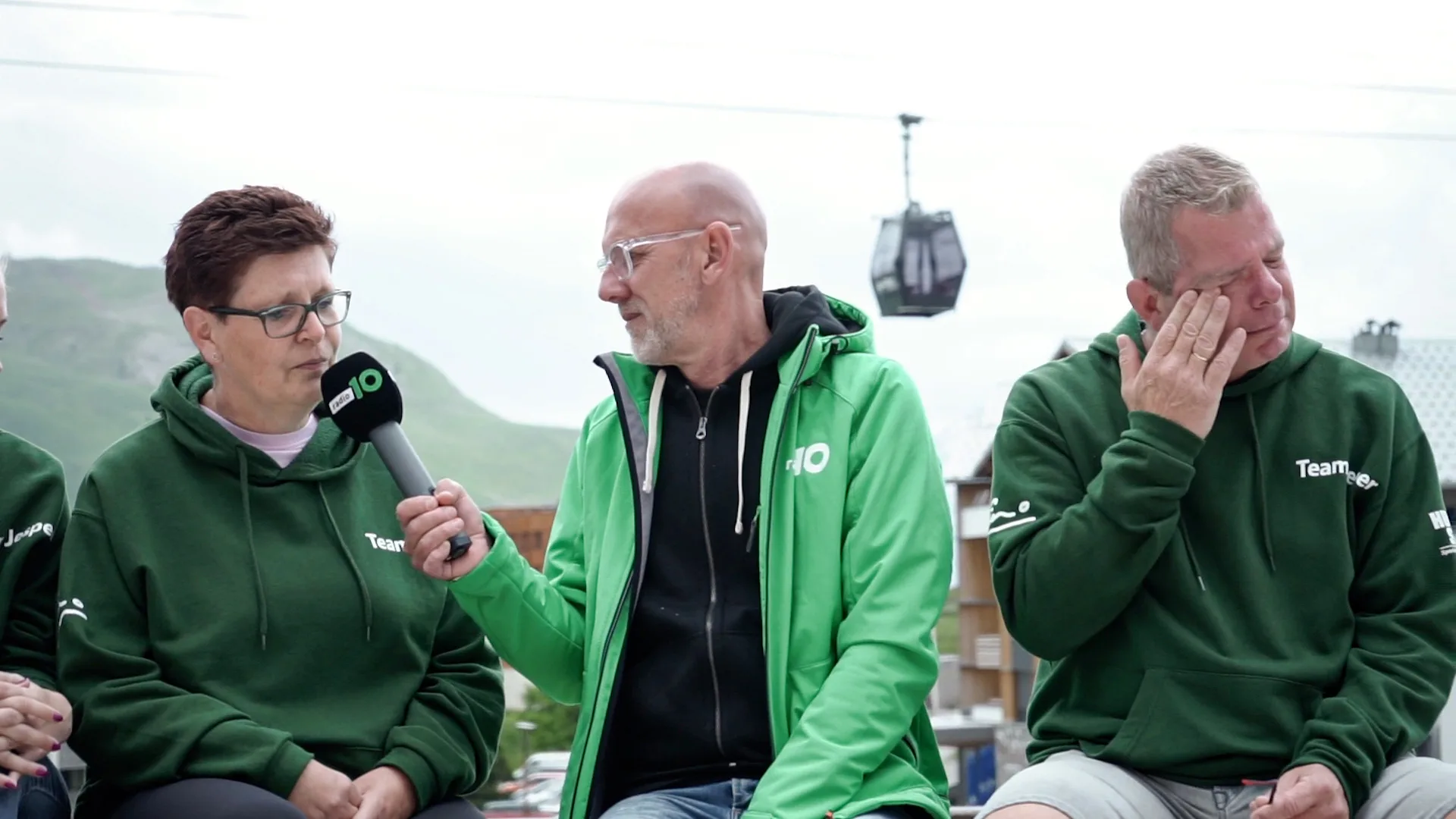 Nicole gaat de Alpe d'HuZes op voor haar overleden zoon Jesper