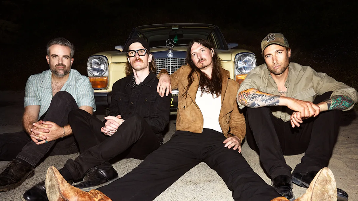 Bevestigd: dit is de nieuwe zanger van Kensington!