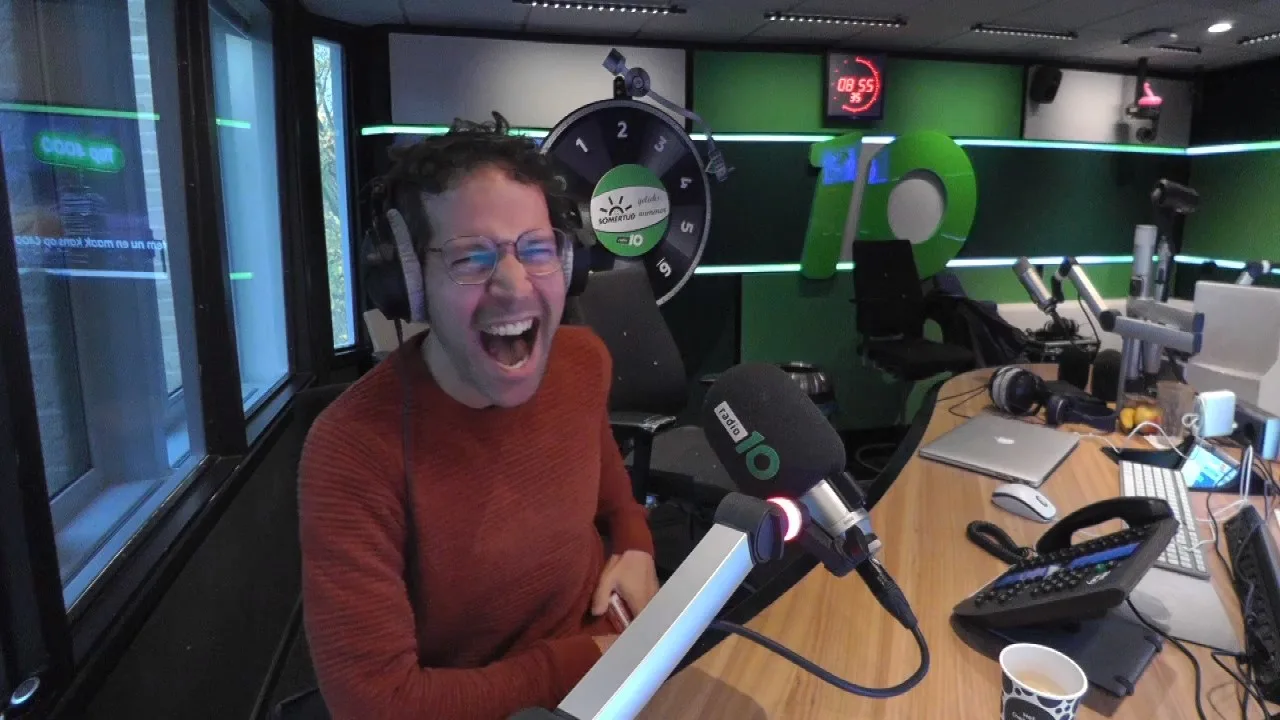 Illusionist Victor Mids opent de Top 4000 met bizarre mindfuck!