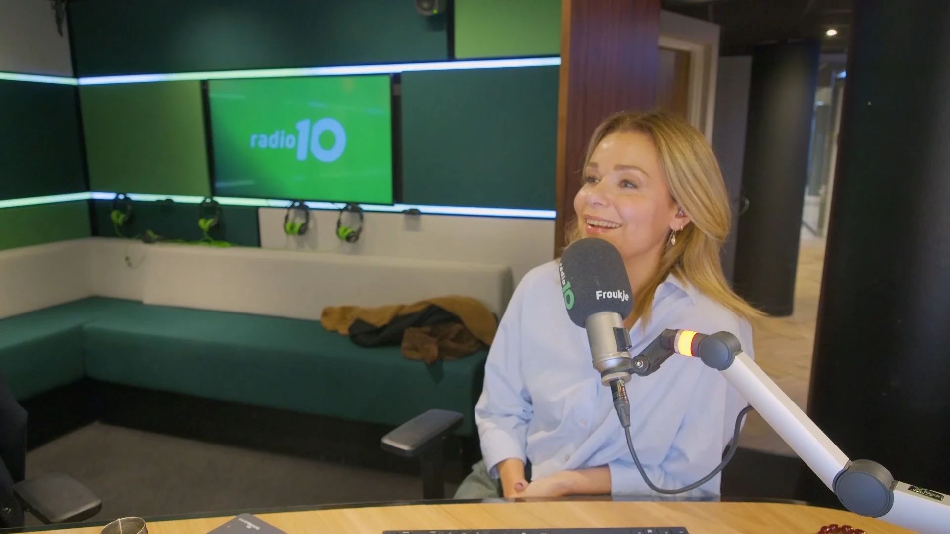 Zoon Nicolette Kluijver verbaasd door Mama of the Year-award: 'Je kunt niet eens koken'